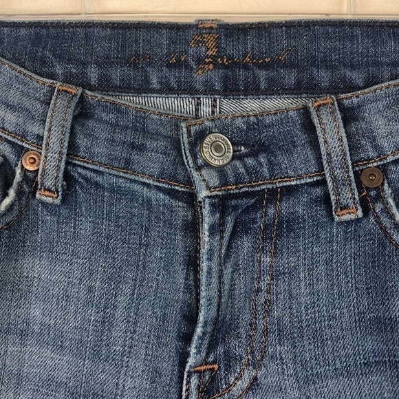 Guc - 7 For All Mankind Light Wash Bootcut Soft Low rise Jeans - Picture 5 of 8